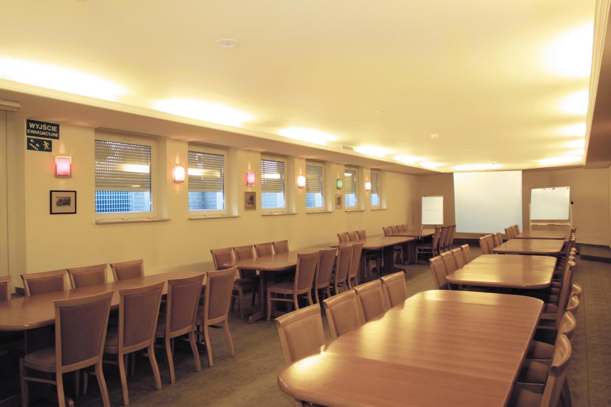 Hotel Bielany Bielany Wrocławskie Dış mekan fotoğraf