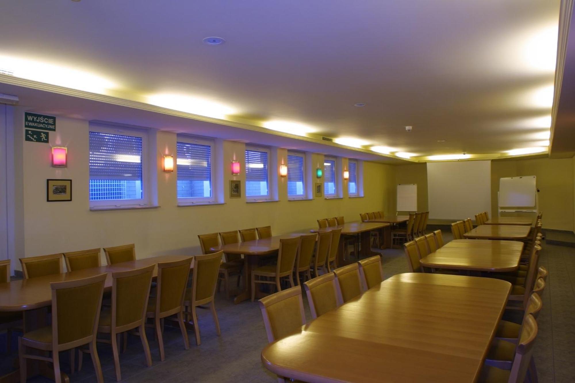 Hotel Bielany Bielany Wrocławskie Dış mekan fotoğraf